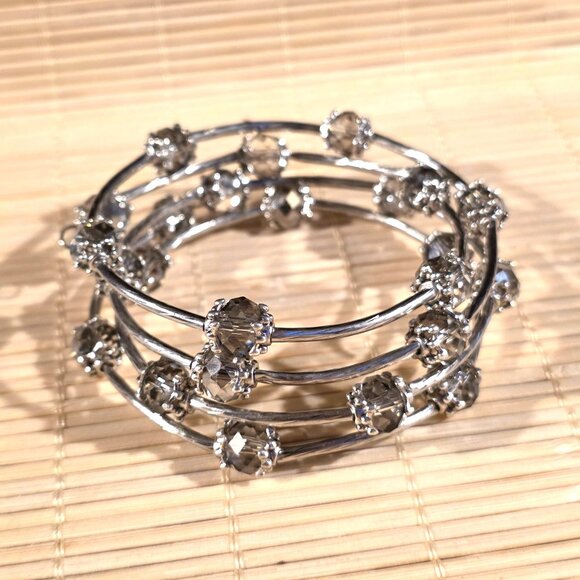 Silver Tone Crystal Wrap Bracelet With Gray Smoke Faceted Beads Filigree Details - Picture 1 of 7